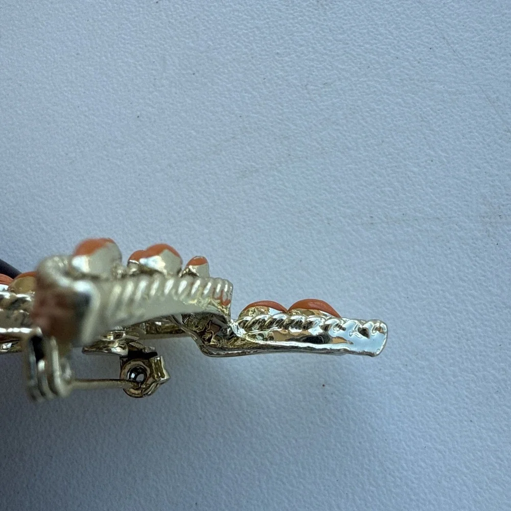 Vintage Gerry's Peace Dove Brooch or Pendant 1.94
